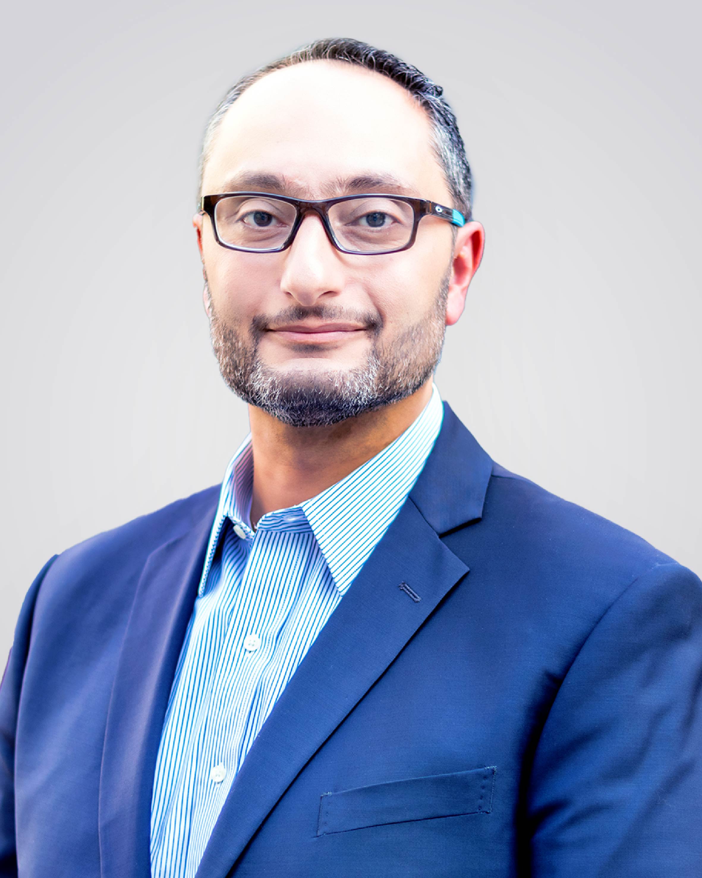 الأستاذ/ياسر زياد أبو شعبان 